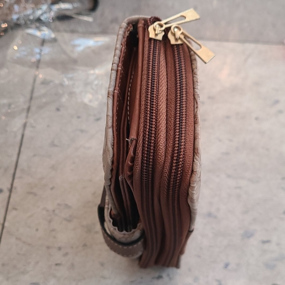 Wallet - Picture 2 of 3